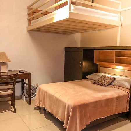 Suites Hamburgo Mexico City Exterior photo